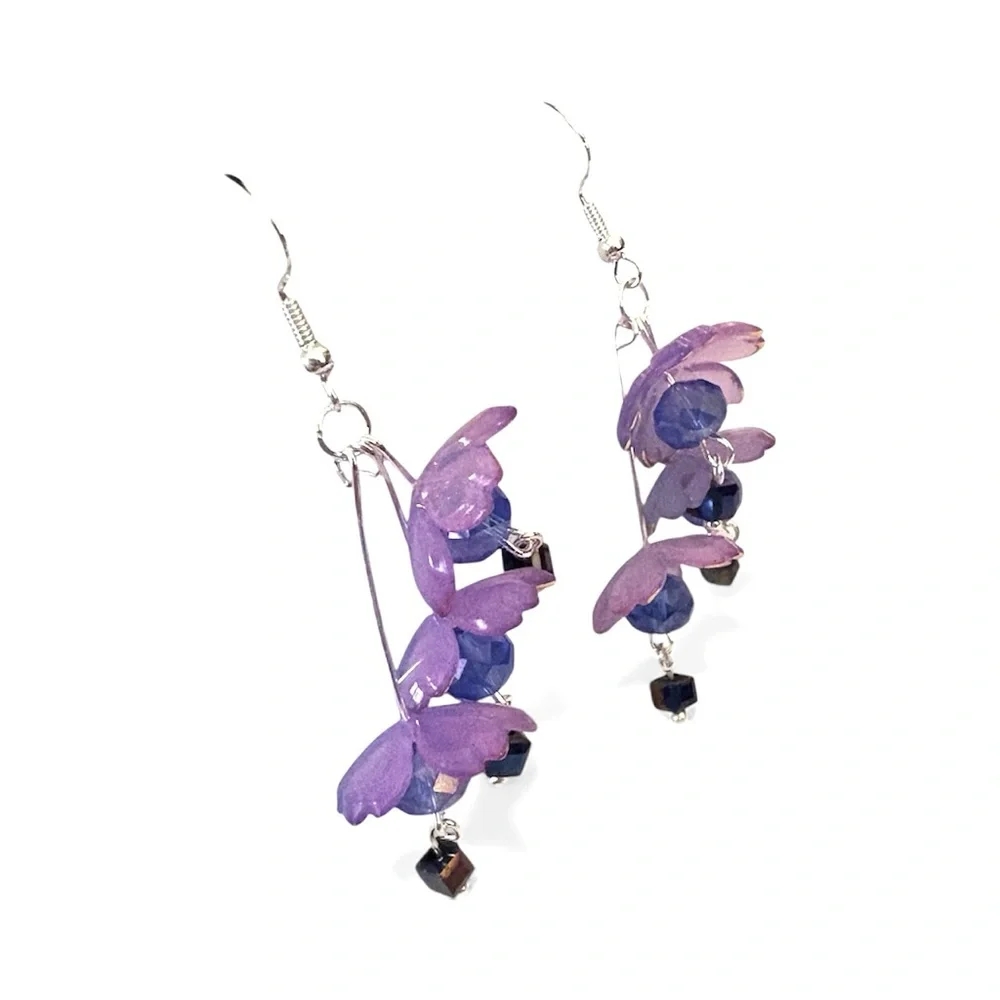 Fairy Earrings with Lucite Flowers and Crystals on 925
Stamped Hooks - Picture 4 of 7